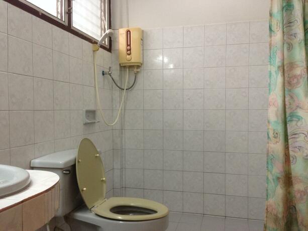 Imagen general del Hotel Chaisuk Bungalow. Foto 23