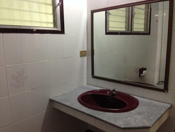 Imagen general del Hotel Chaisuk Bungalow. Foto 27