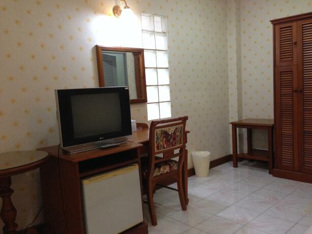 Imagen general del Hotel Chaisuk Bungalow. Foto 36