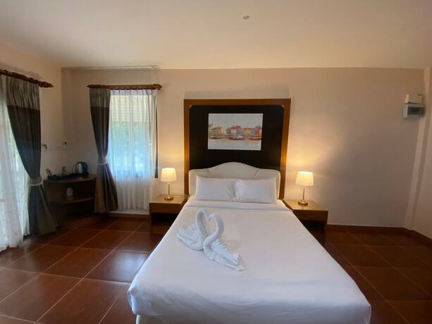 Imagen general del Hotel Chaithalay Khanom Resort. Foto 2