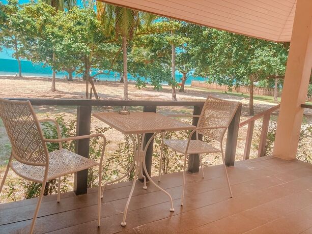 Imagen general del Hotel Chaithalay Khanom Resort. Foto 6