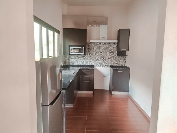 Imagen general del Hotel Chaithalay Khanom Resort. Foto 12