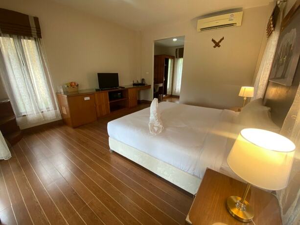 Imagen de la habitación del Hotel Chaithalay Khanom Resort. Foto 37