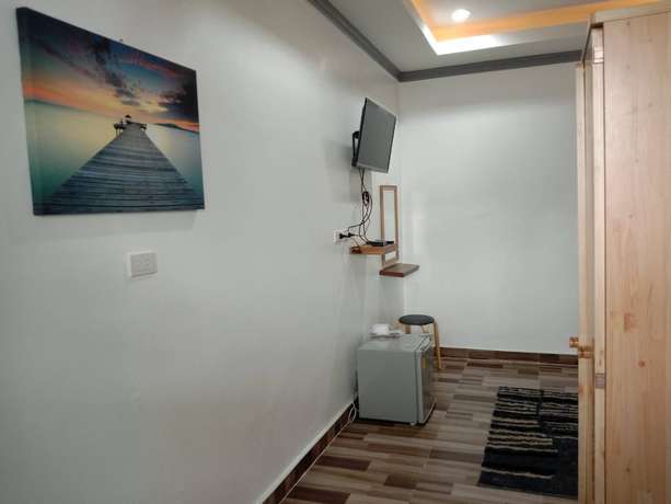 Imagen de la habitación del Hotel Chaiyai River Front. Foto 15