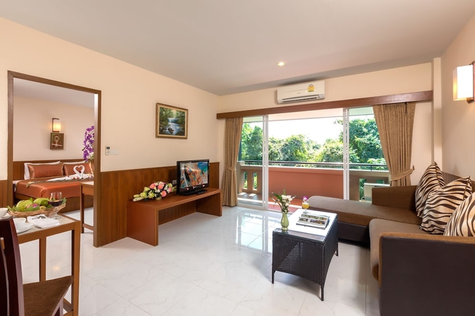 Imagen de la habitación del Hotel Chaiyapruek Suites. Foto 2