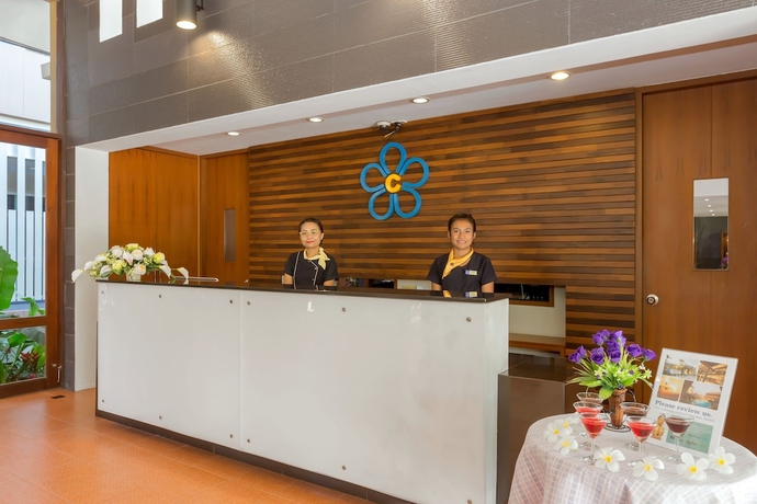 Imagen de los interiores del Hotel Chaiyapruek Suites. Foto 17