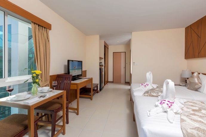 Imagen de la habitación del Hotel Chaiyapruek Suites. Foto 14