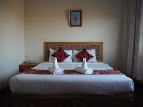 Imagen de la habitación del Hotel Chaiyhaphum Park Center. Foto 9