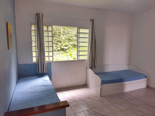 Imagen de la habitación del Hotel Chal&eacute;s Bem Brasil Ubatuba. Foto 6