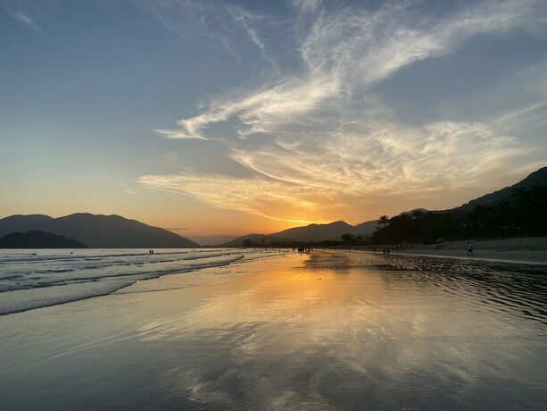 Imagen general del Hotel Chal&eacute;s C&eacute;u e Mar. Foto 2