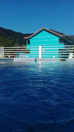 Imagen general del Hotel Chal&eacute;s C&eacute;u e Mar. Foto 15