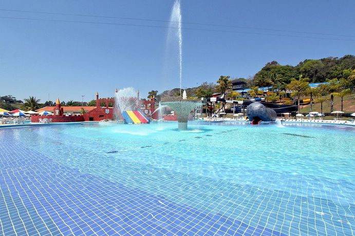 Imagen de la piscina del Hotel Chal&eacute;s Do Thermas &Aacute;guas De Lindoia. Foto 19