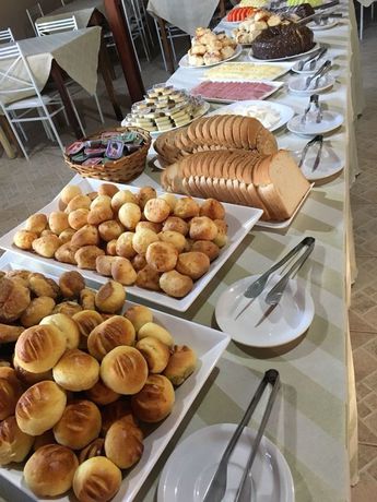 Imagen de la piscina del Hotel Chal&eacute;s Do Thermas &Aacute;guas De Lindoia. Foto 20