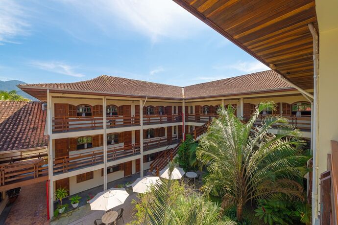 Imagen general del Hotel Chal&eacute;s Four Seasons. Foto 4