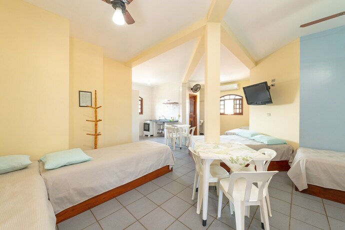 Imagen de la habitación del Hotel Chal&eacute;s Four Seasons. Foto 20