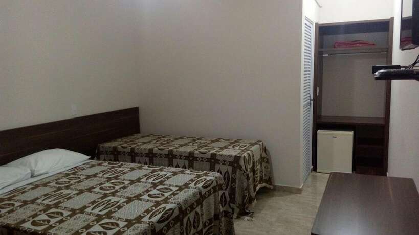 Imagen de la habitación del Hotel Chal&eacute;s Pousada Encantos da Serra. Foto 16