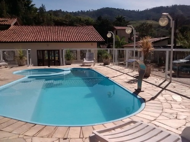 Imagen general del Hotel Chal&eacute;s Pousada Encantos da Serra. Foto 8