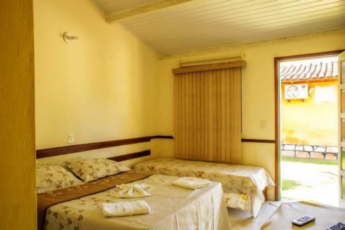 Imagen general del Hotel Chalés Suítes Pé na Areia - Praia de Guaibim - Bahia. Foto 1