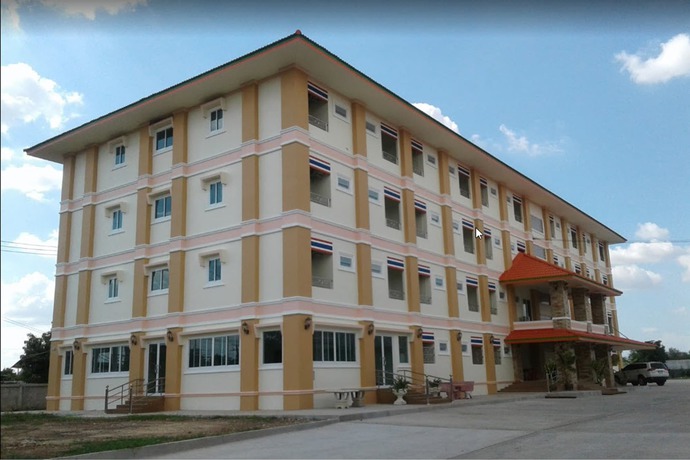 Imagen de los exteriores del Hotel Chalerm Lak Mansion. Foto 16