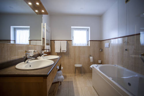 Imagen de la habitación del Hotel Chalet All'imperatore. Foto 3