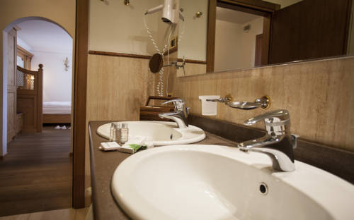 Imagen de la habitación del Hotel Chalet All'imperatore. Foto 4