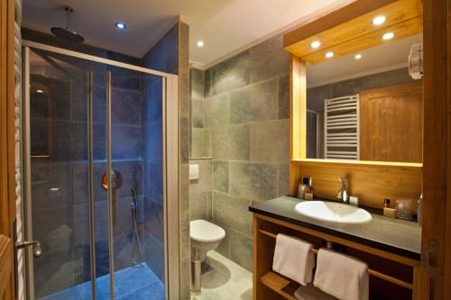 Imagen de la habitación del Hotel Chalet Alpen Valley, Mont-blanc. Foto 5