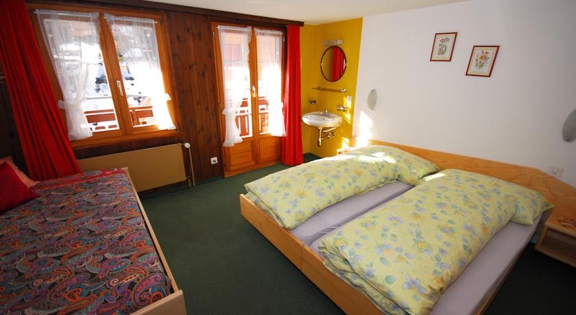 Imagen de la habitación del Hotel Chalet Alpenruh. Foto 4
