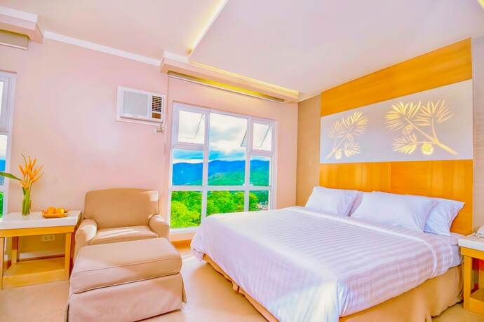 Imagen de la habitación del Hotel Chalet Baguio. Foto 17