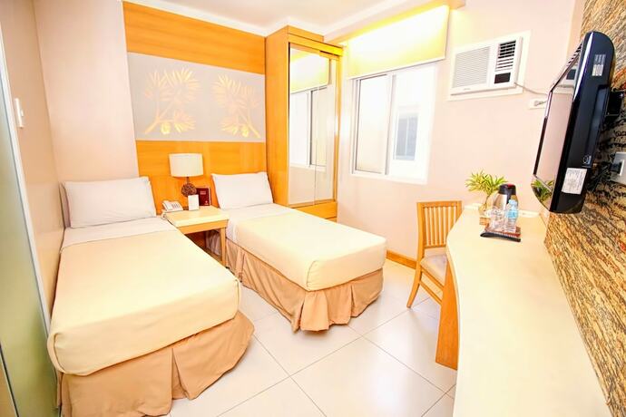 Imagen de la habitación del Hotel Chalet Baguio. Foto 26