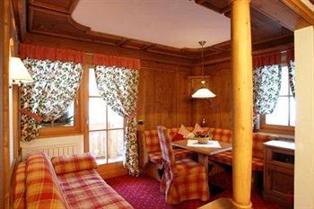 Imagen de la habitación del Hotel Chalet Barbara. Foto 6