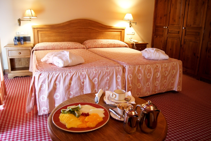 Imagen de la habitación del Hotel Chalet Bassibe. Foto 3