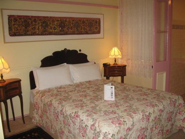 Imagen general del Hotel Chalet Blue Mountains. Foto 1