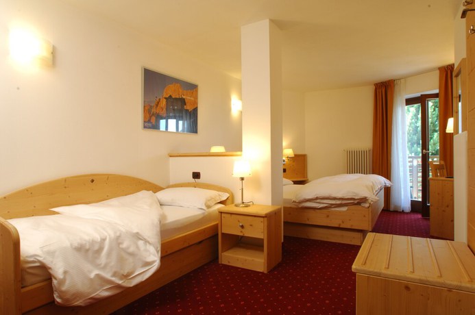 Imagen de la habitación del Hotel Chalet Caminetto. Foto 12