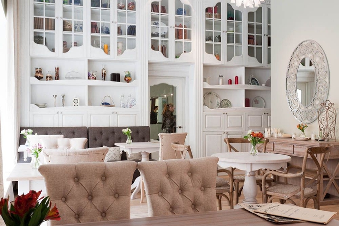 Imagen del bar/restaurante del Hotel Chalet De Provence Kolomenskaya. Foto 4