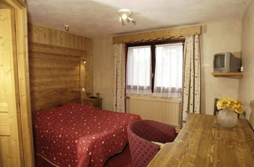 Imagen de la habitación del Hotel Chalet Des 2 Gares. Foto 4