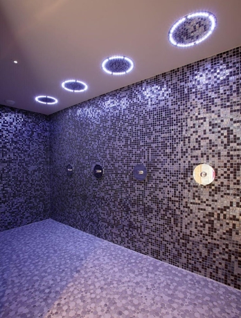 Imagen de la piscina del Hotel Chalet Des Neiges - La Source Des Arcs. Foto 19