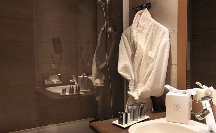 Imagen de la habitación del Hotel Chalet Du Mont Vallon Spa Resort. Foto 11