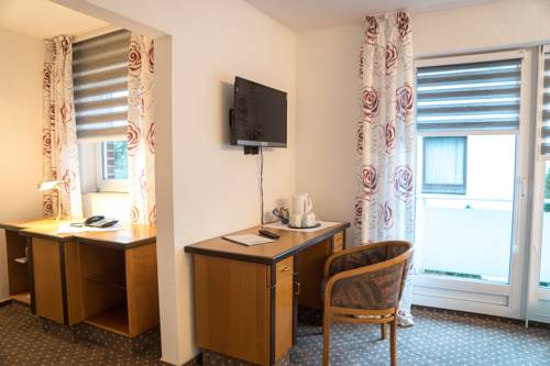 Imagen de la habitación del Hotel Chalet. Foto 15