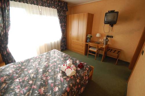 Imagen de la habitación del Hotel Chalet Fiocco Di Neve. Foto 10