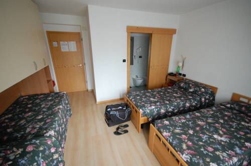 Imagen de la habitación del Hotel Chalet Fiocco Di Neve. Foto 14