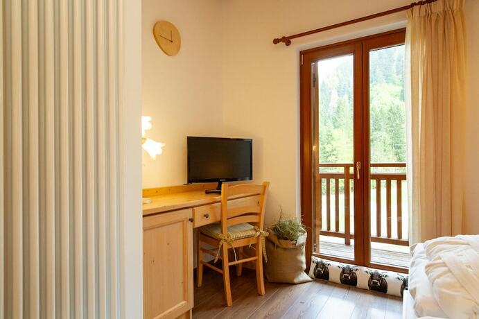 Imagen general del Hotel Chalet Giasenei. Foto 8