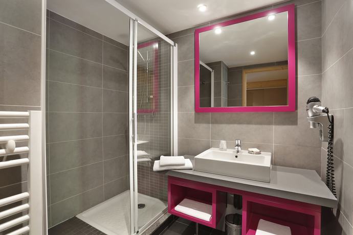 Imagen de la habitación del Hotel Chalet H&ocirc;tel Vacca Park. Foto 6
