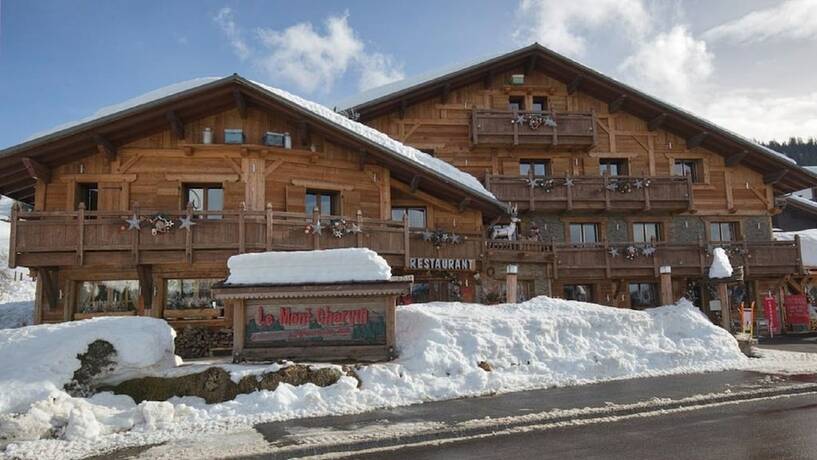 Imagen general del Hotel Chalet H&ocirc;tel du Mont Charvin. Foto 4
