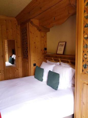 Imagen general del Hotel Chalet L'&Eacute;crin de Meg&egrave;ve. Foto 2
