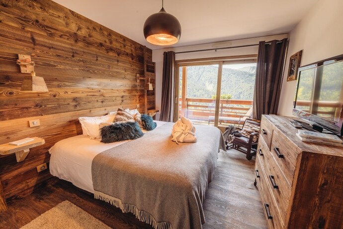 Imagen de la habitación del Hotel Chalet La Perle d\'Oisans. Foto 20