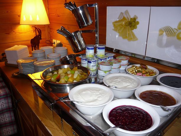 Imagen del bar/restaurante del Hotel Chalet L'ecureuil. Foto 5