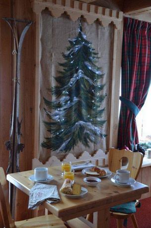 Imagen del bar/restaurante del Hotel Chalet L'ecureuil. Foto 7