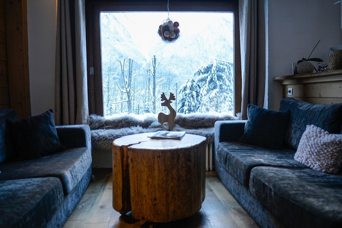 Imagen de los interiores del Hotel Chalet Les Campanules. Foto 16