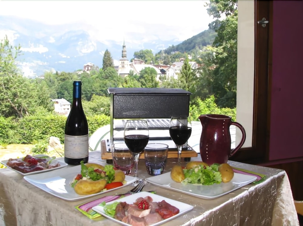 Imagen del bar/restaurante del Hotel Chalet Liberty Mont-blanc. Foto 7