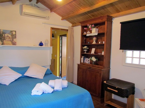Imagen de la habitación del Hotel Chalet Lidia. Foto 5